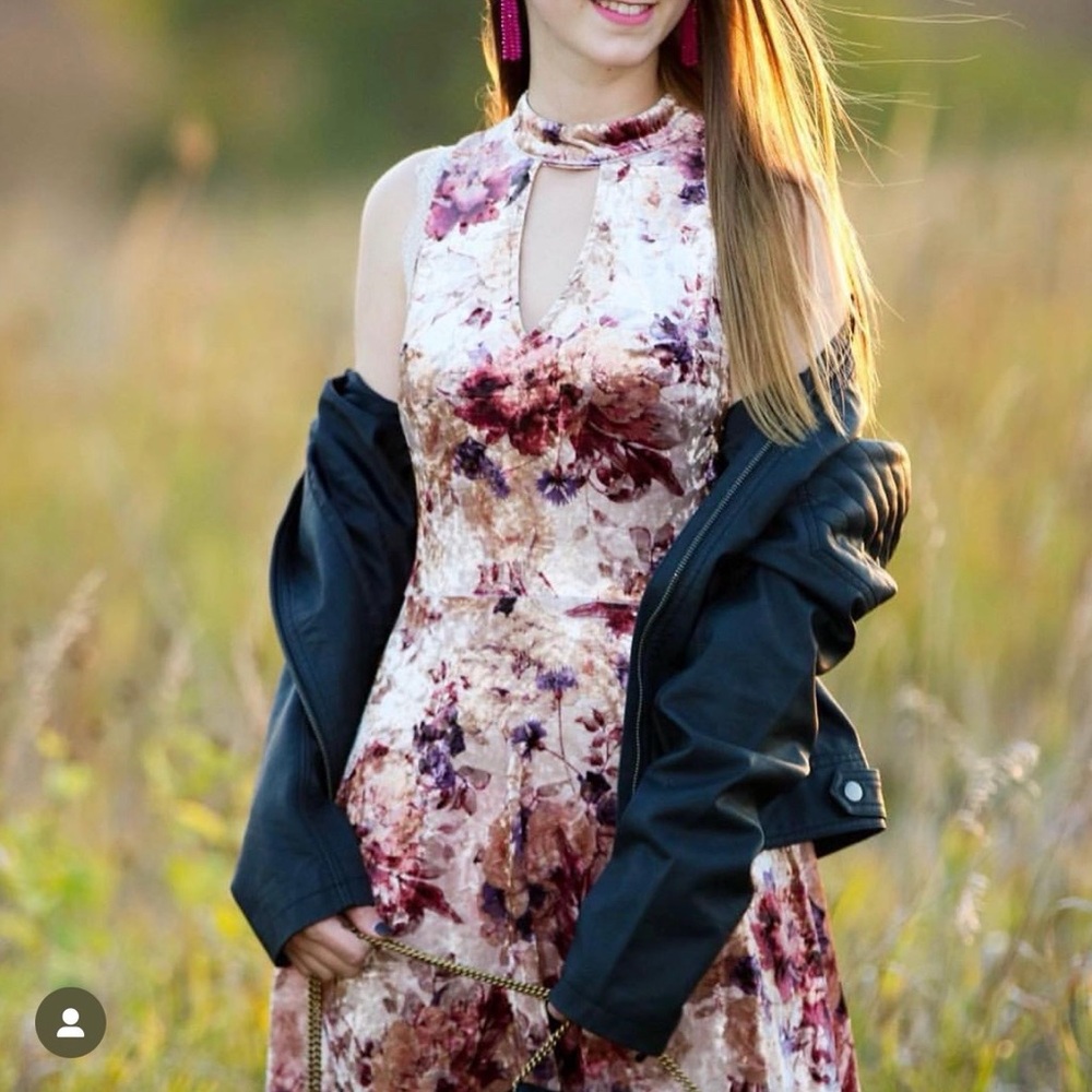 Floral Sleeveless Dress